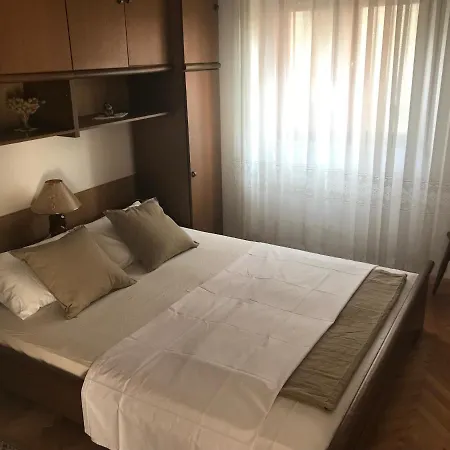 Apartment Apartman Pericic *