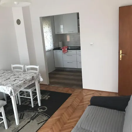 Apartman Pericic * Kraj (Zadar)